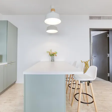 아파트 Luxurious 1br In Tigne, With Pool By 360 Estates 슬리에마